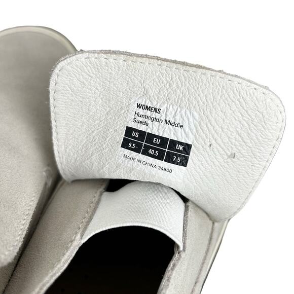 SeaVees Huntington middie light grey/cream suede sneaker EUC SZ9.5 - Picture 9 of 9